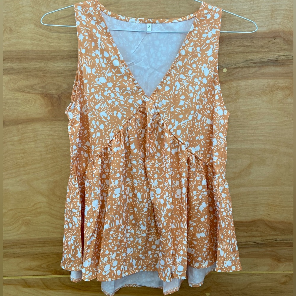 Floral tank